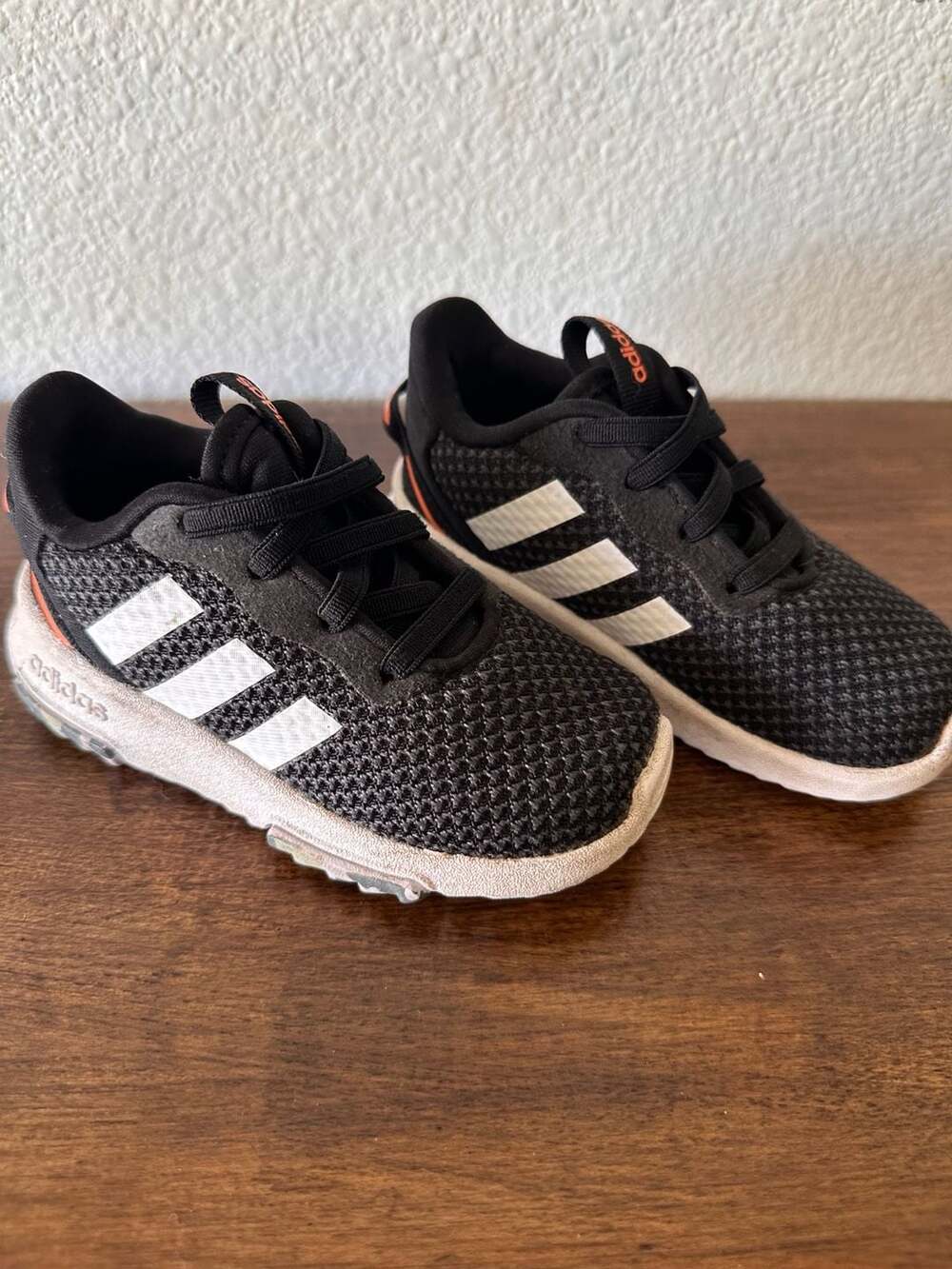 Adidas Racer TR 2.0 Size 6K Black White Sneakers
